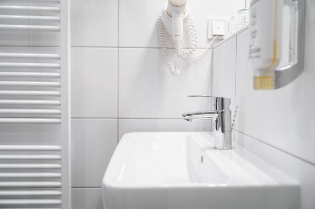 Hotel Stuempelstal Marburg ภายนอก รูปภาพ