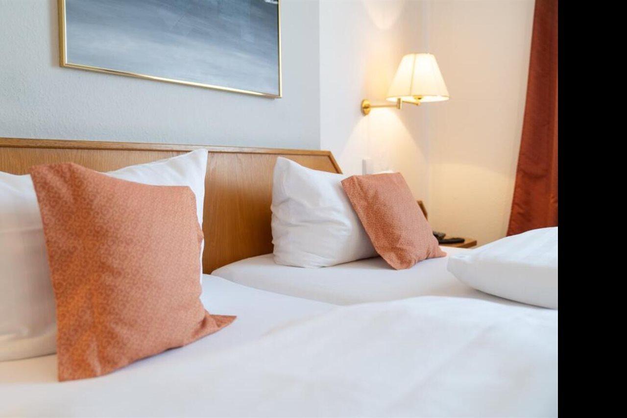 Hotel Stuempelstal Marburg ภายนอก รูปภาพ