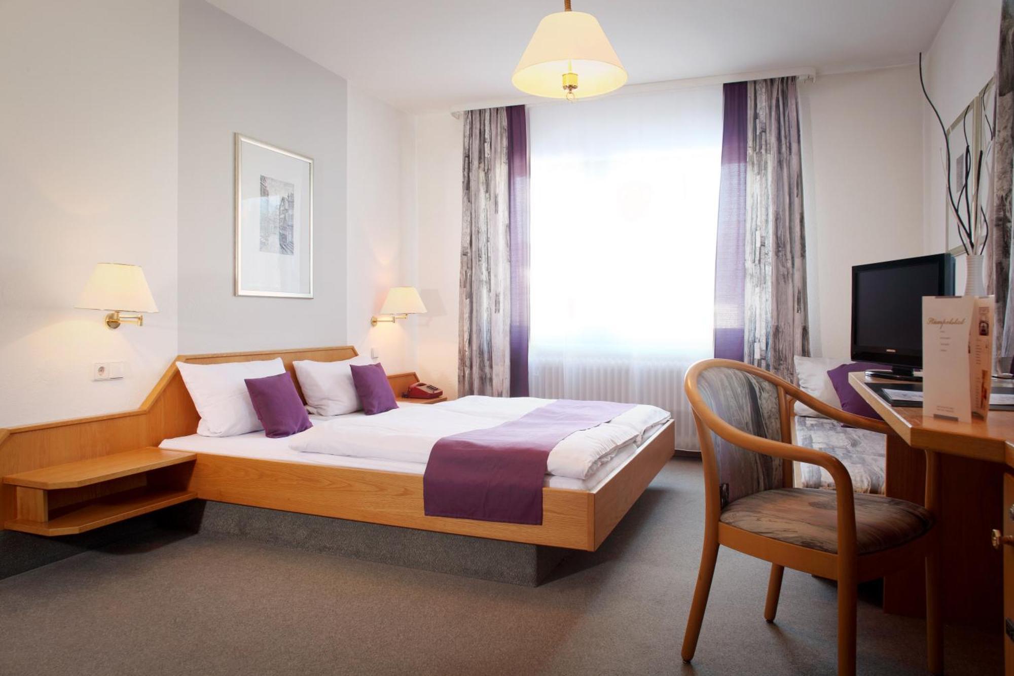 Hotel Stuempelstal Marburg ภายนอก รูปภาพ